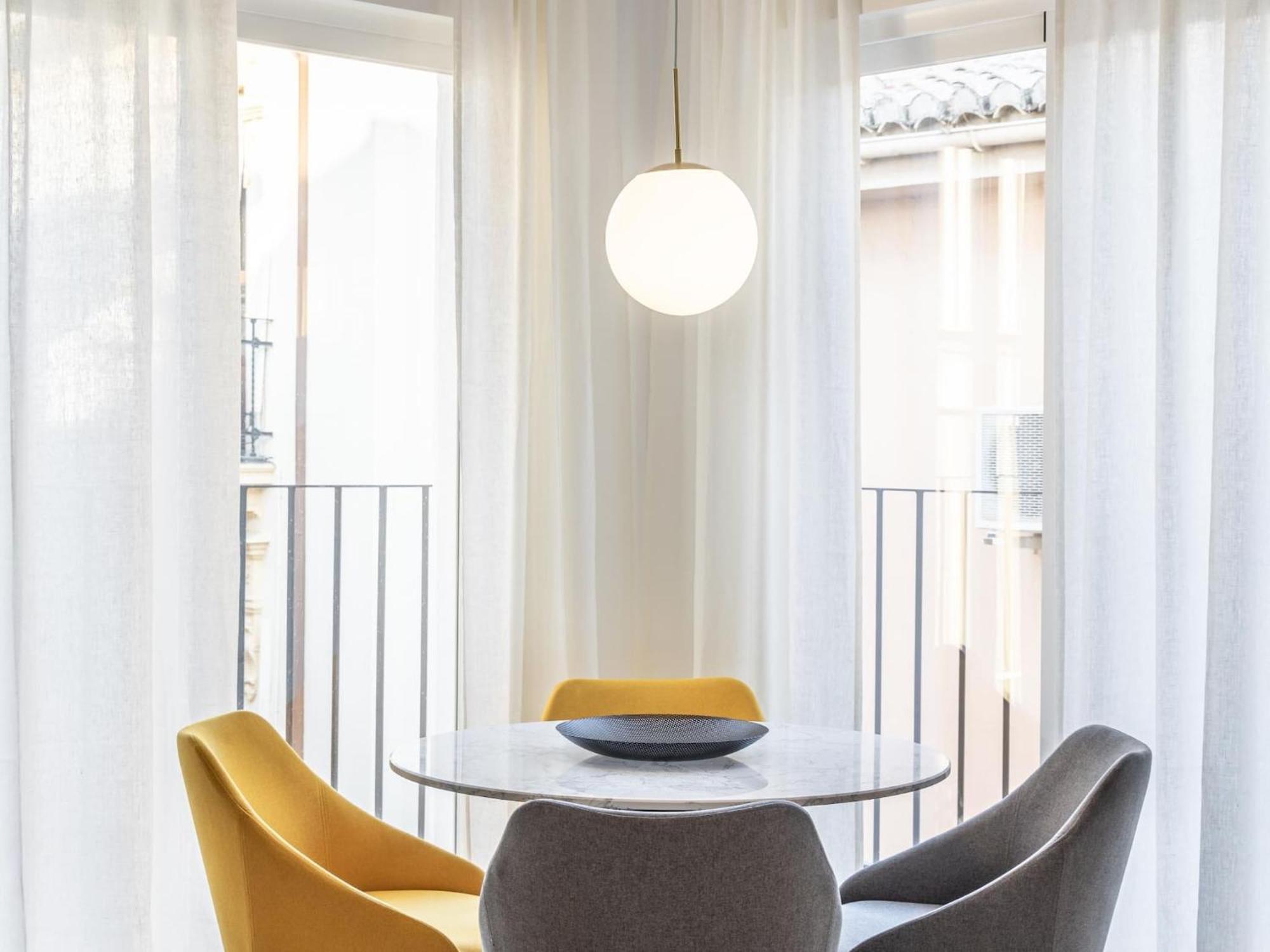 גרנדה Central Stylish And Elegant 1 & 2 Bedroom Apartments III מראה חיצוני תמונה